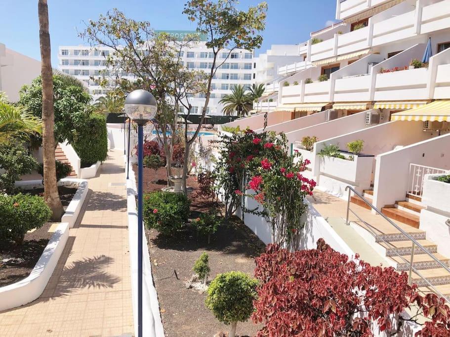 Apartamento Lucia Garden City Con Piscina Climatizada Playa Fanabe Exterior photo