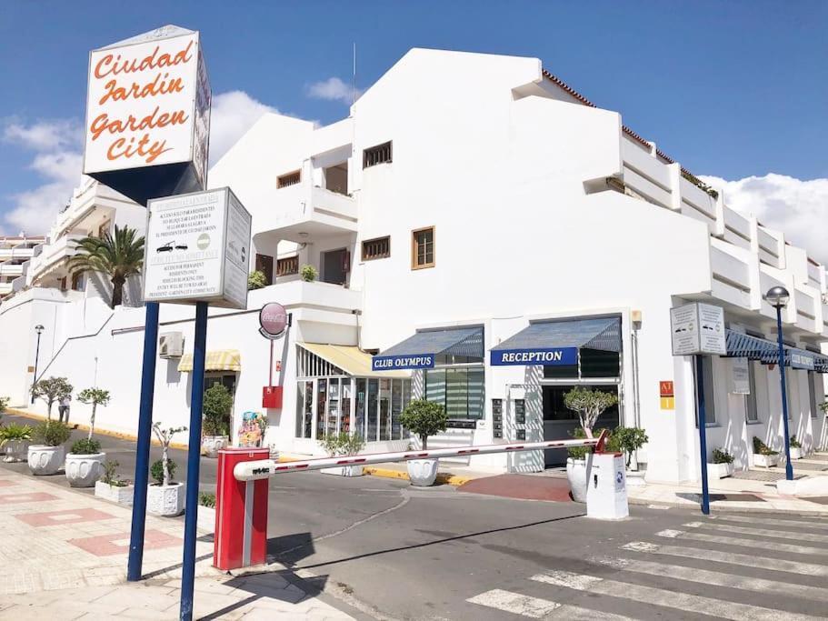 Apartamento Lucia Garden City Con Piscina Climatizada Playa Fanabe Exterior photo